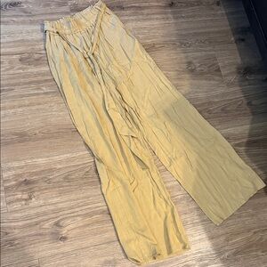Shinestar Yellow Wide-Leg Pants - M